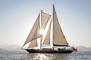 Sailing IV